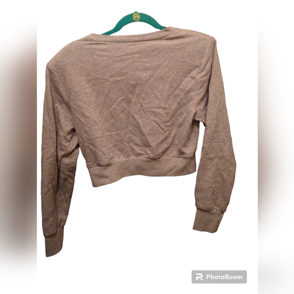 Forever 21 Grey shoulder padded cropped shirt - Picture 2 of 2